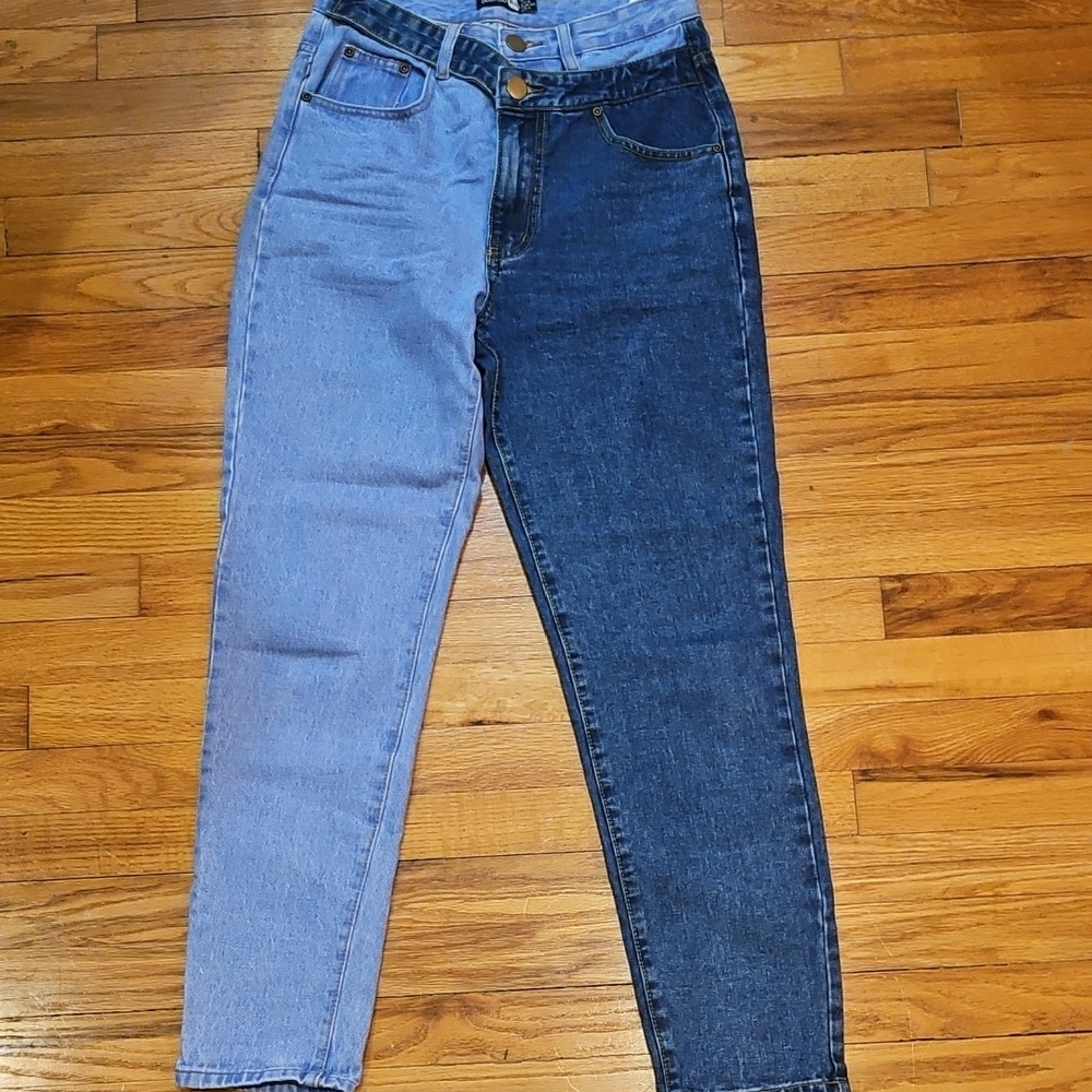 Boohoo Contrast Skinny Jeans in Blue Shades